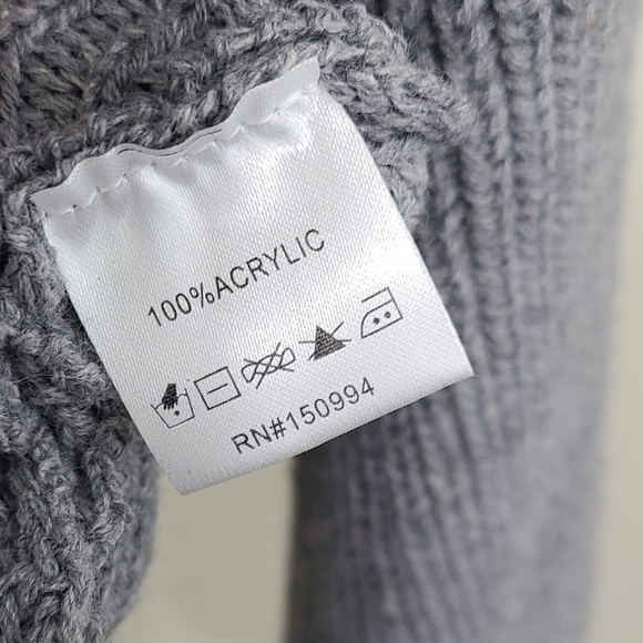 Belldini rhinestone fringe sweater gray knit size medium - Picture 5 of 5